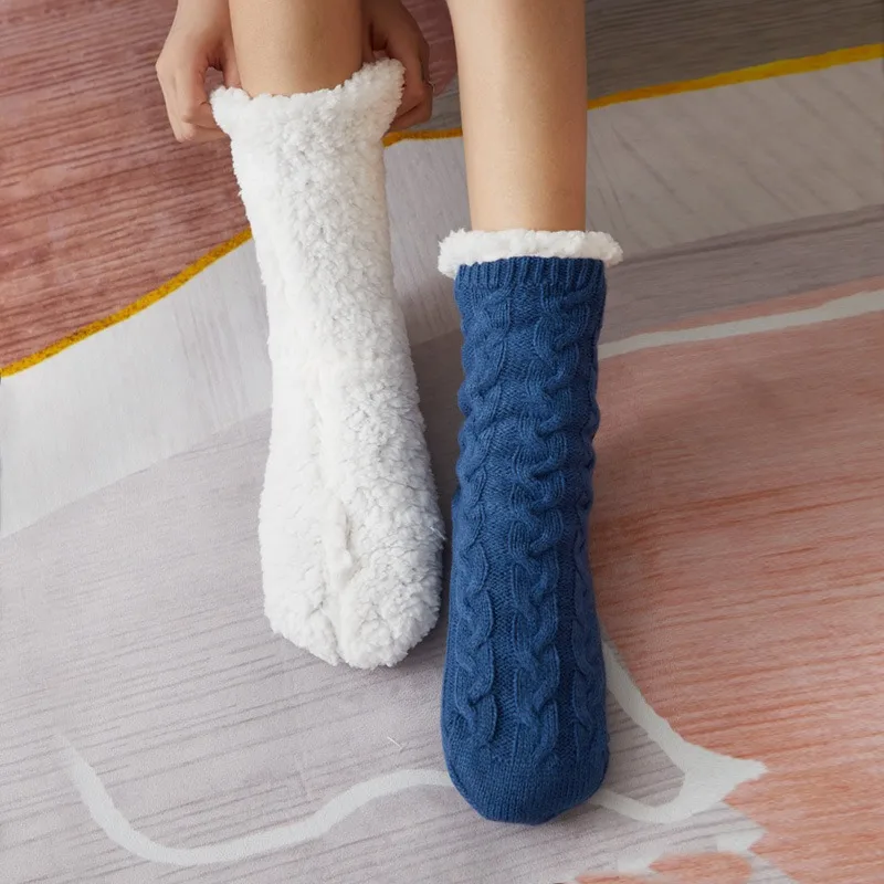 Verdickte Thermosocken für Damen, Winter, warmes Zuhause, weicher Samt, zum Schlafen, mit Sherpa gefüttert, rutschfeste Bodenpantoffelsocken, Halloween-Geschenk