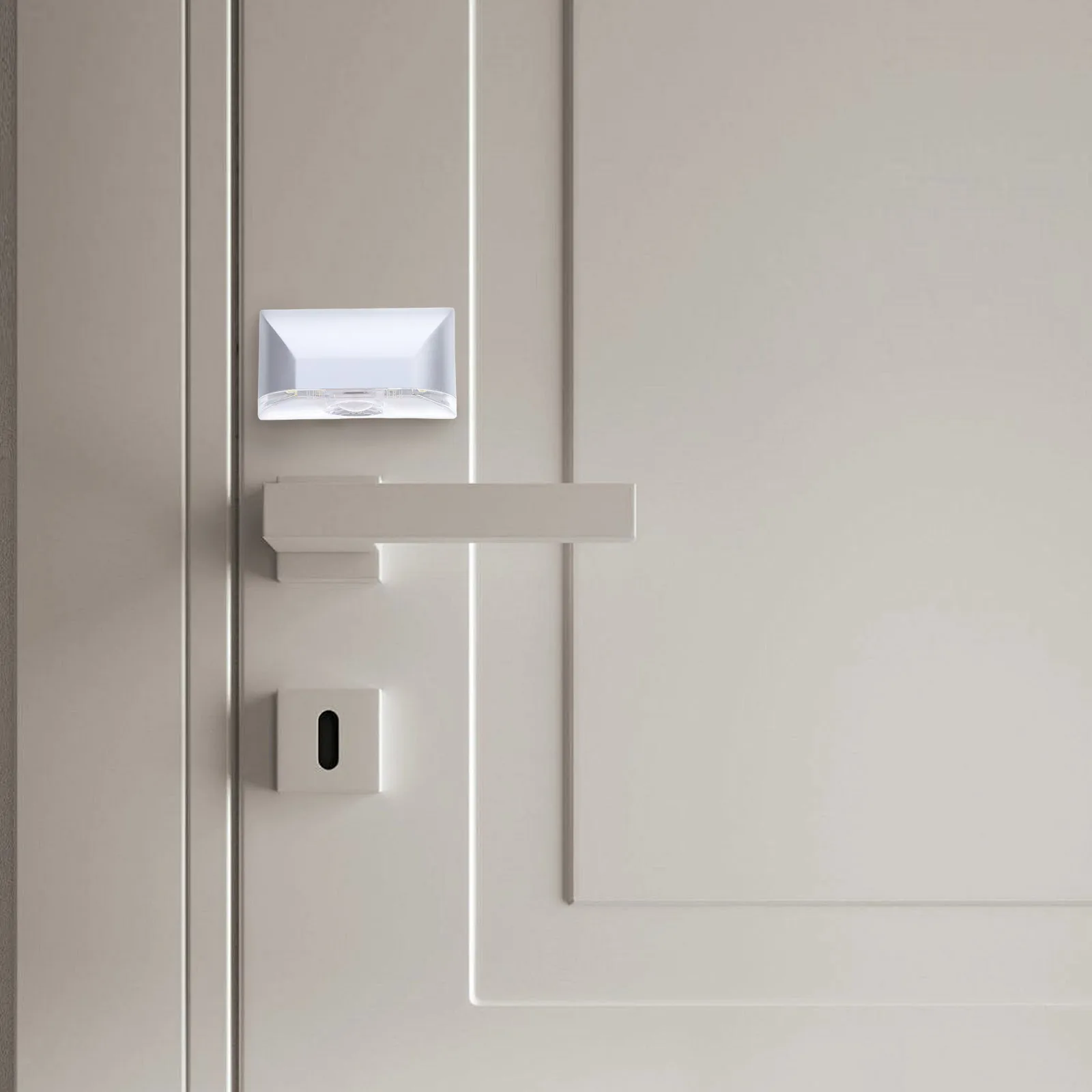 

1Pcs Auto-Sensing Human Infrared Sensor LED Door Keyhole Lamp Delay Light for Home Lock Safety Night Lamp Motion