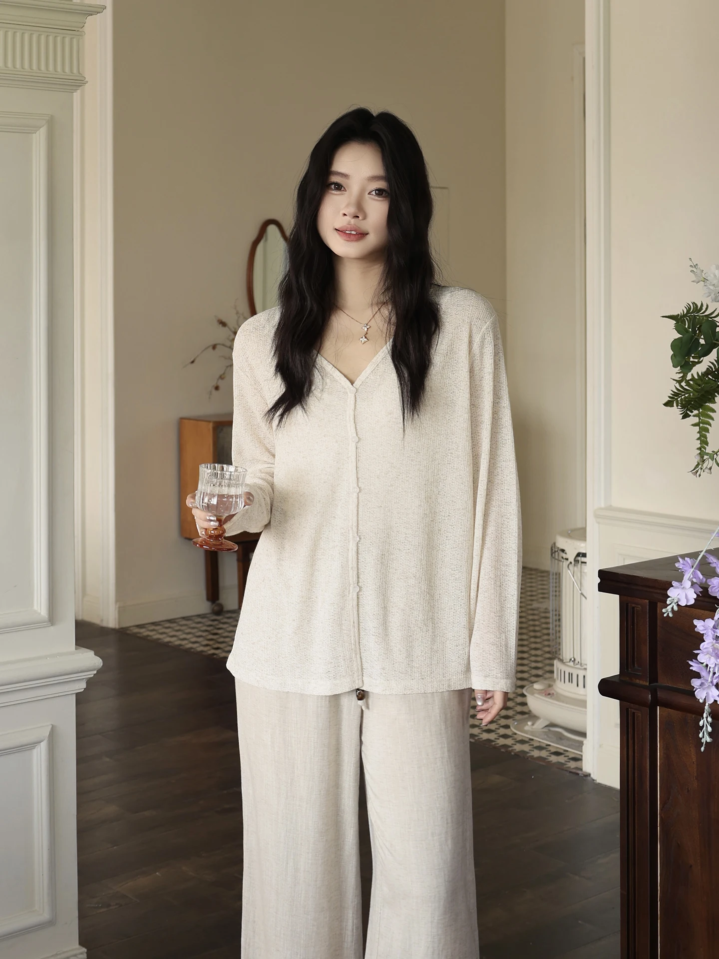 

Женская повседневная льняная рубашка с длинным рукавом и защитой от солнца, V-образным вырезом, эффектом охлаждения и легким покрытием, для лета