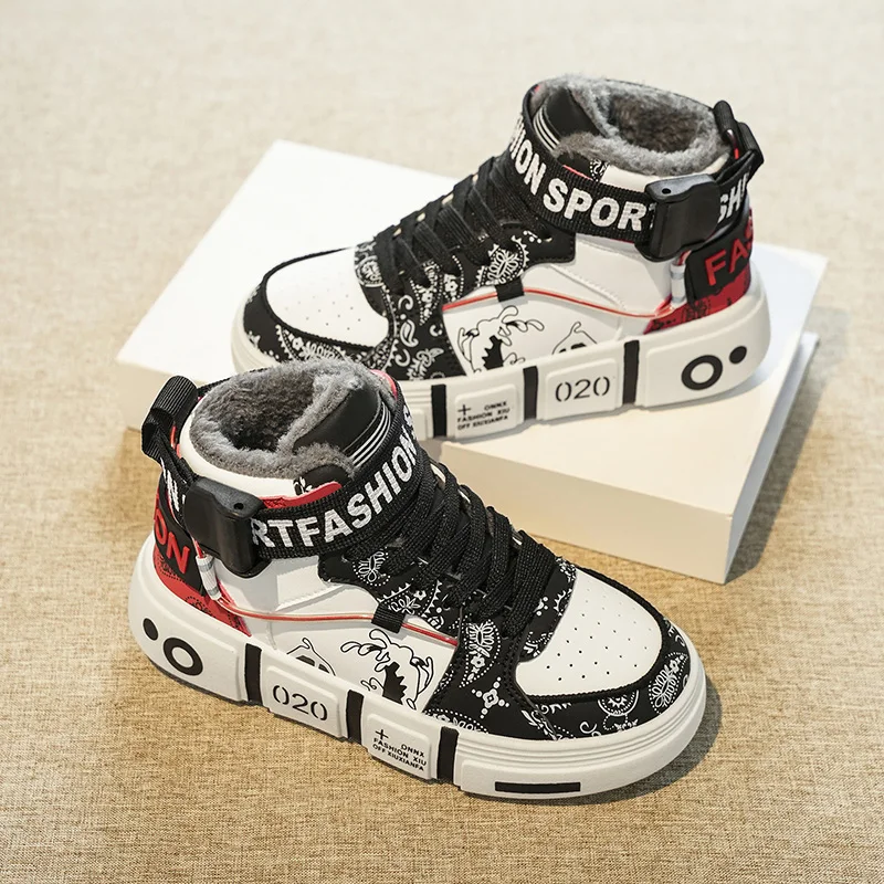 

High-top sneakers for boys in the autumn and winter of 2025 are fashionable versatile waterproof and anti-slip sports shoes