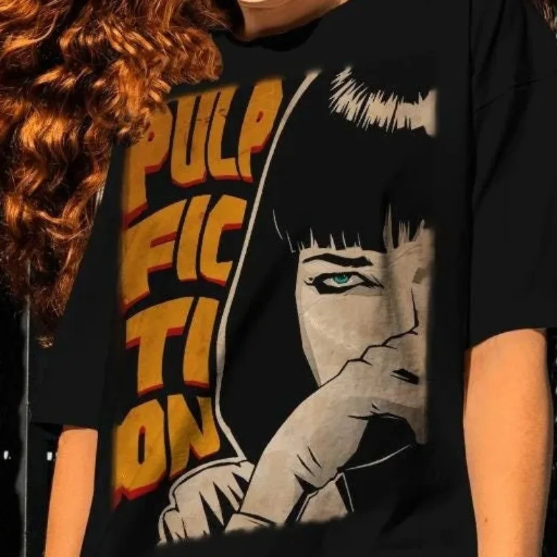 Pulp Fiction T-shirt: Retro Movie Pattern T-shirt for Women, Suitable for All Seasons, Unisex Retro T-shirt