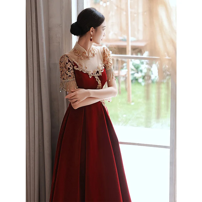 

Vintage Burgundy Women Qipao Cheongsam Classic Mandarin Collar Velour Long Chinese Dress Banquet Dress Sexy Evening Party Dress