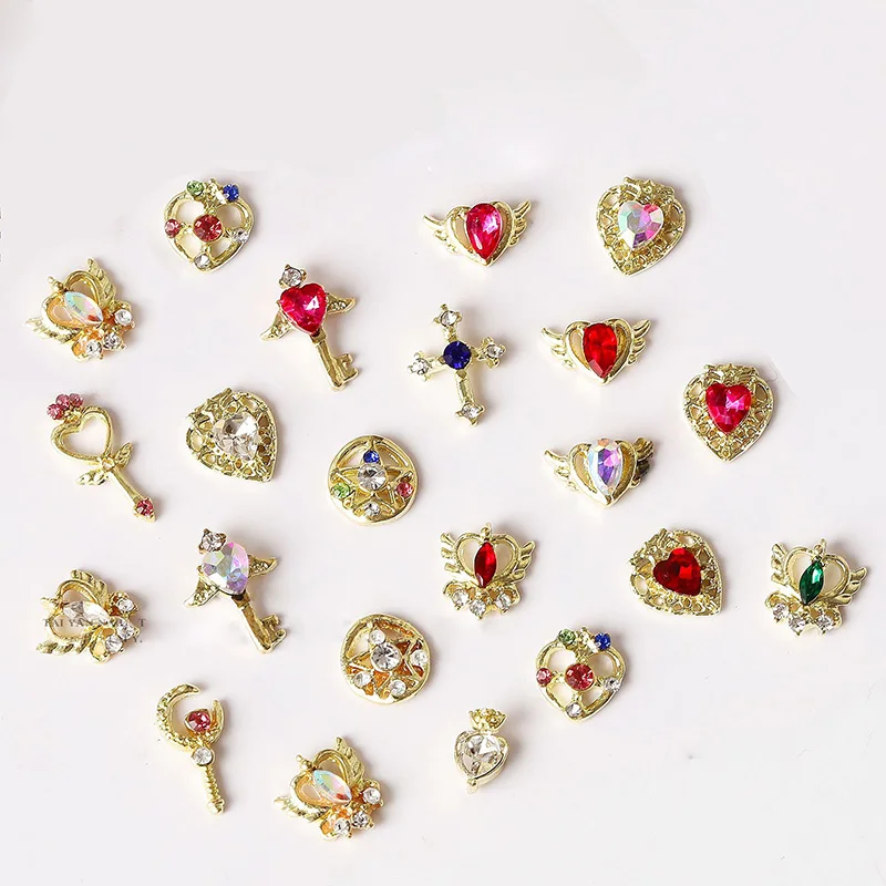 

10 шт. металлических украшений для ногтей «Сейлор Мун» с блестящими цветными стразами, аксессуары для маникюра в стиле «Красивая девушка-воительница»