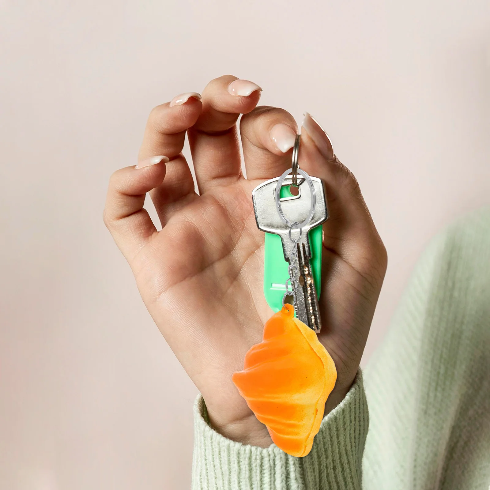 

8Pcs Realistic Bread Keychain Mini Croissant Purse Charm Fake Food Decor Cute Food Key Rings for Bag Backpack Wallet Women