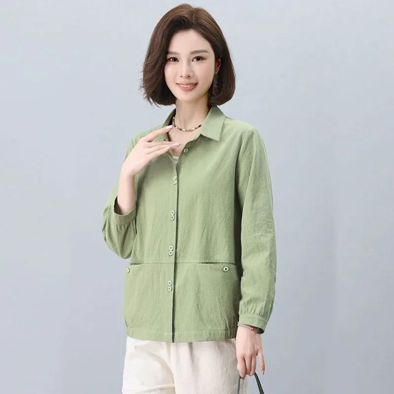 

Women's Collared Button-Down Long Sleeve Loose Fit Casual Cotton Linen Blend Shirt with Pockets