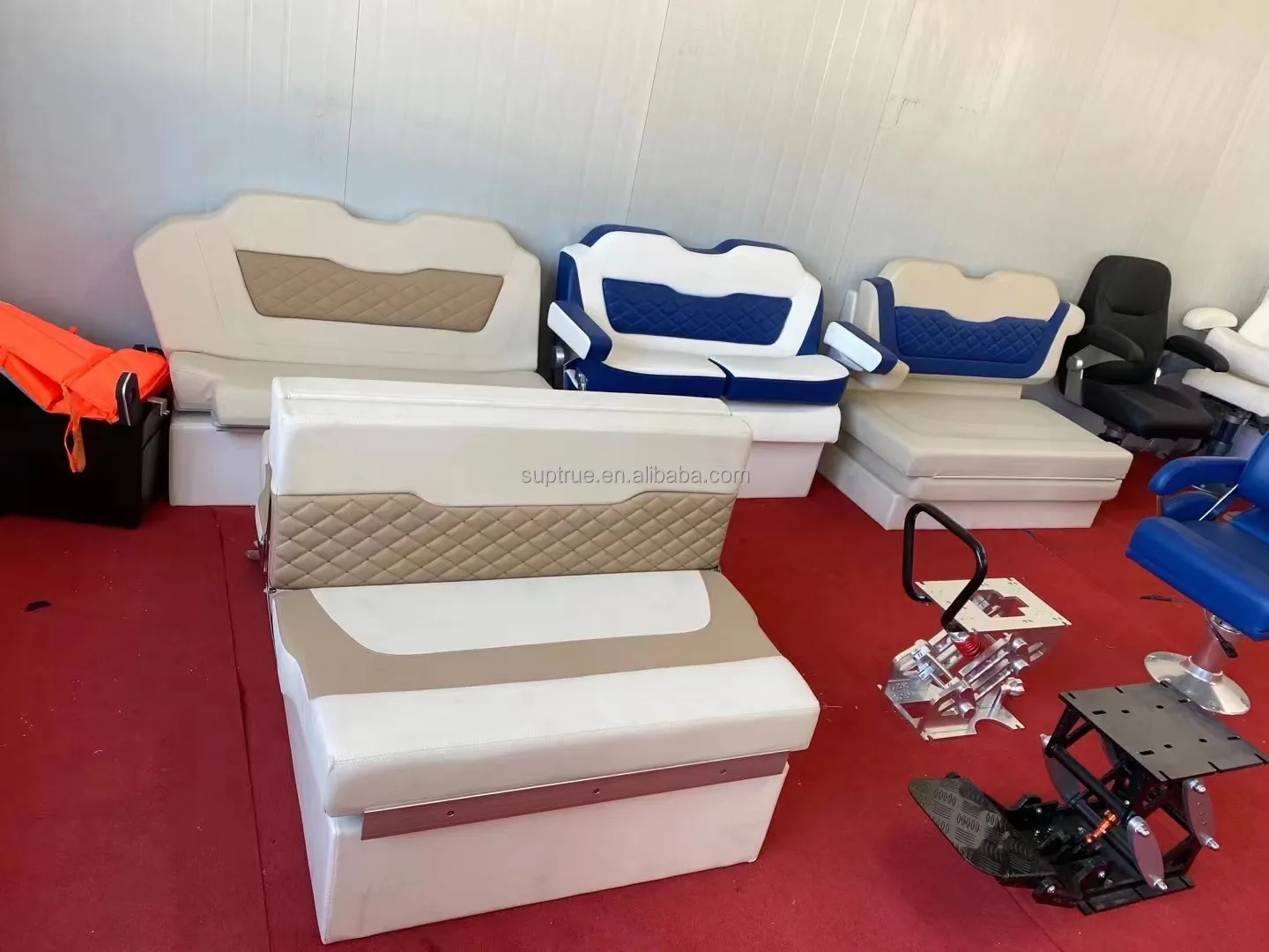 Suptrue Yacht Ship متعددة الوظائف من الخلف إلى الخلف مقاعد القارب سرير أريكة بحرية
