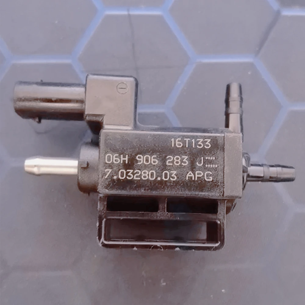 06H906283J Turbo Solenoid Valve 06H906283 7.03280.03 for A-UDI A4 S4 B8 8K 2014 Petrol 06H 906 283 J 06H 906 283J