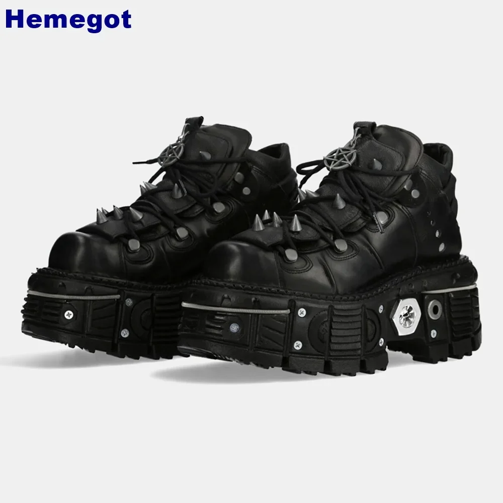 Thick Sole Star Metal Rivet Short Boots New Black Fashion Women\'s Casual Motorcycle Boots Street Punk Rock Lace-Up Sports Shoes