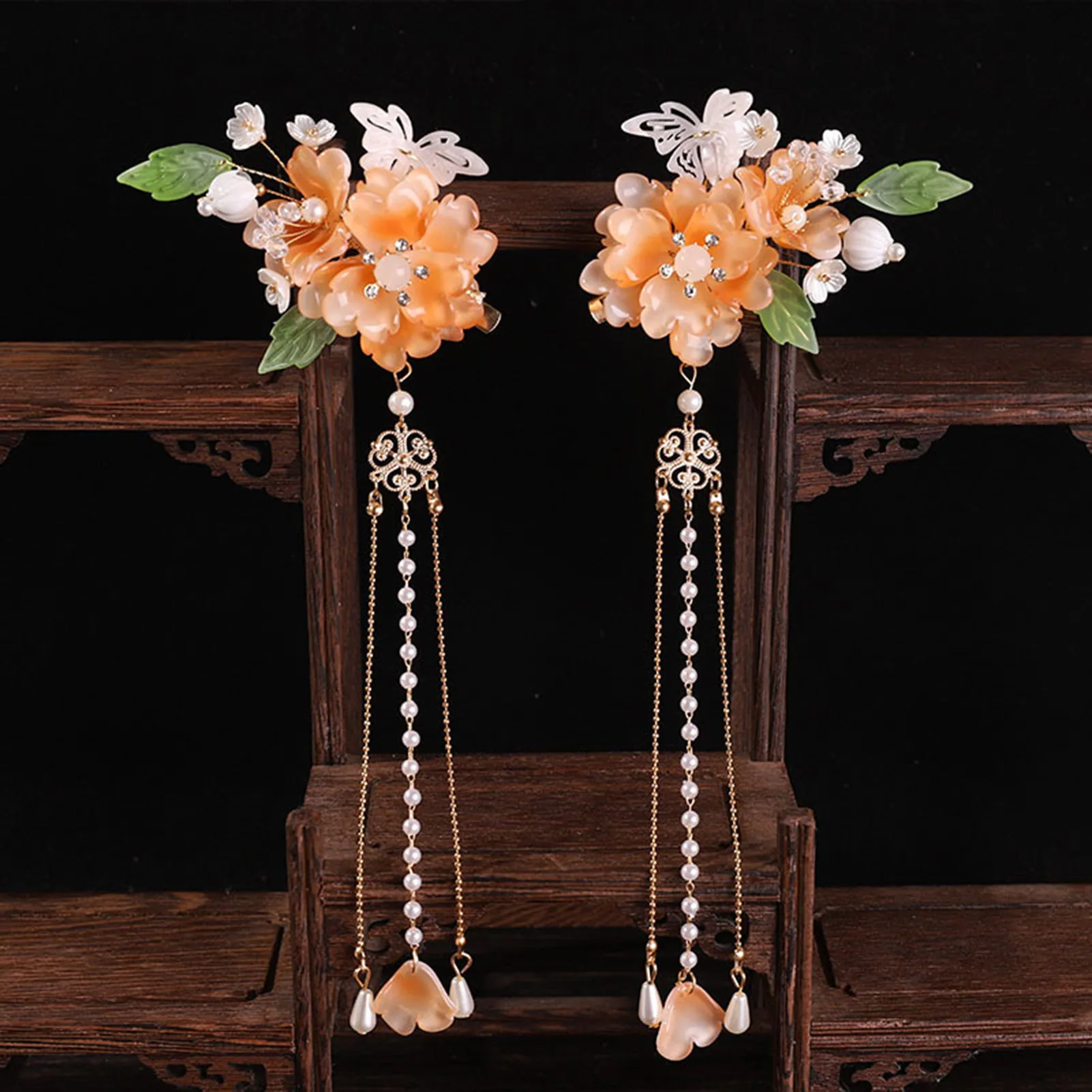 Vintage Wedding Hairpin Hair Clip Earrings Set Chinese Bridal Hair Jewelry For Women Hair Stick Classic Hanfu Fringe Tiaras