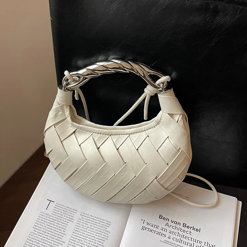 Hollow Out Bucket Underarm Bag Brand Luxury Designer Fashion New Women\'s Half-moon Tote Bag Hand-woven Solid Color Crossbody Bag