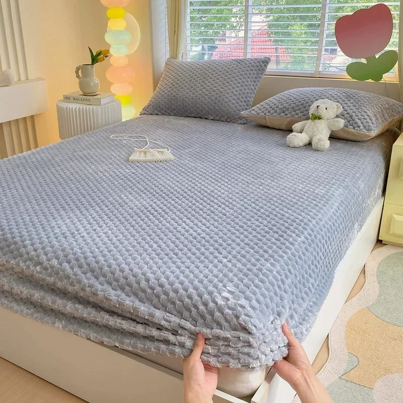 Cartoon thickened bean fleece mattress printing winter warm fleece thickened protective cover brown cushion cover bedding