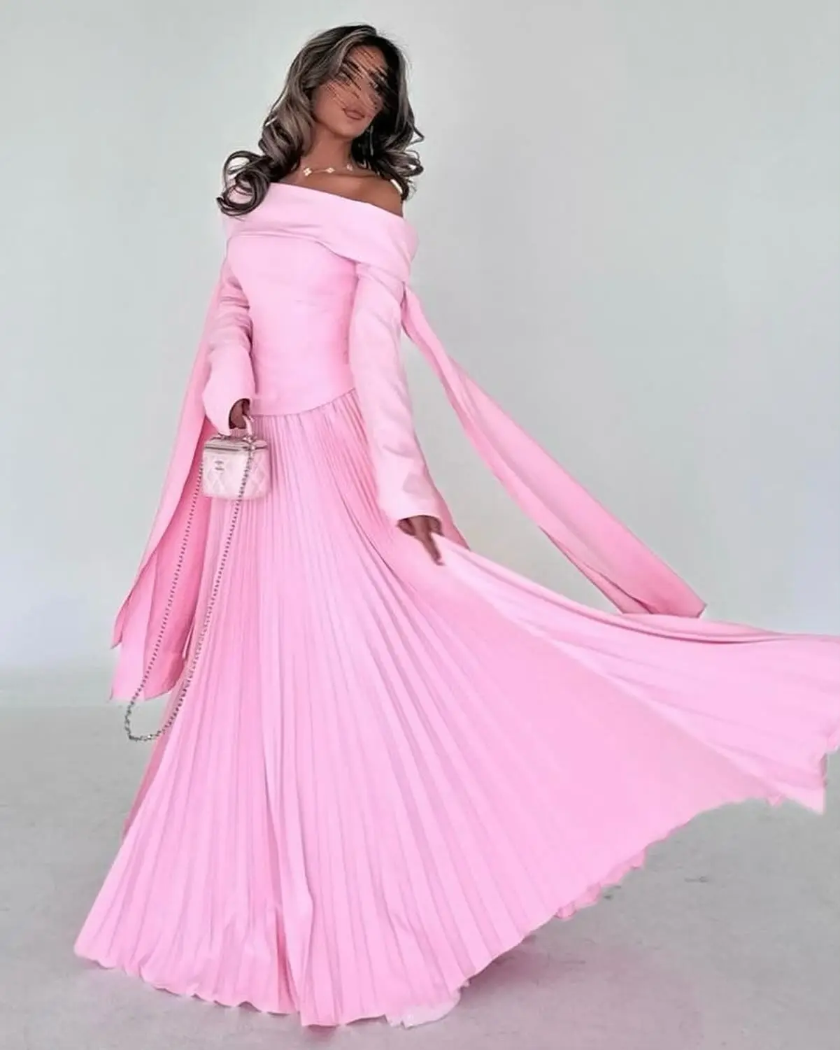 Customized Modern Off the Shoulder Pleats Boat Neck Evening Dress Temperament A-Line Long Sleeves Pink Prom Gown платье вечернее