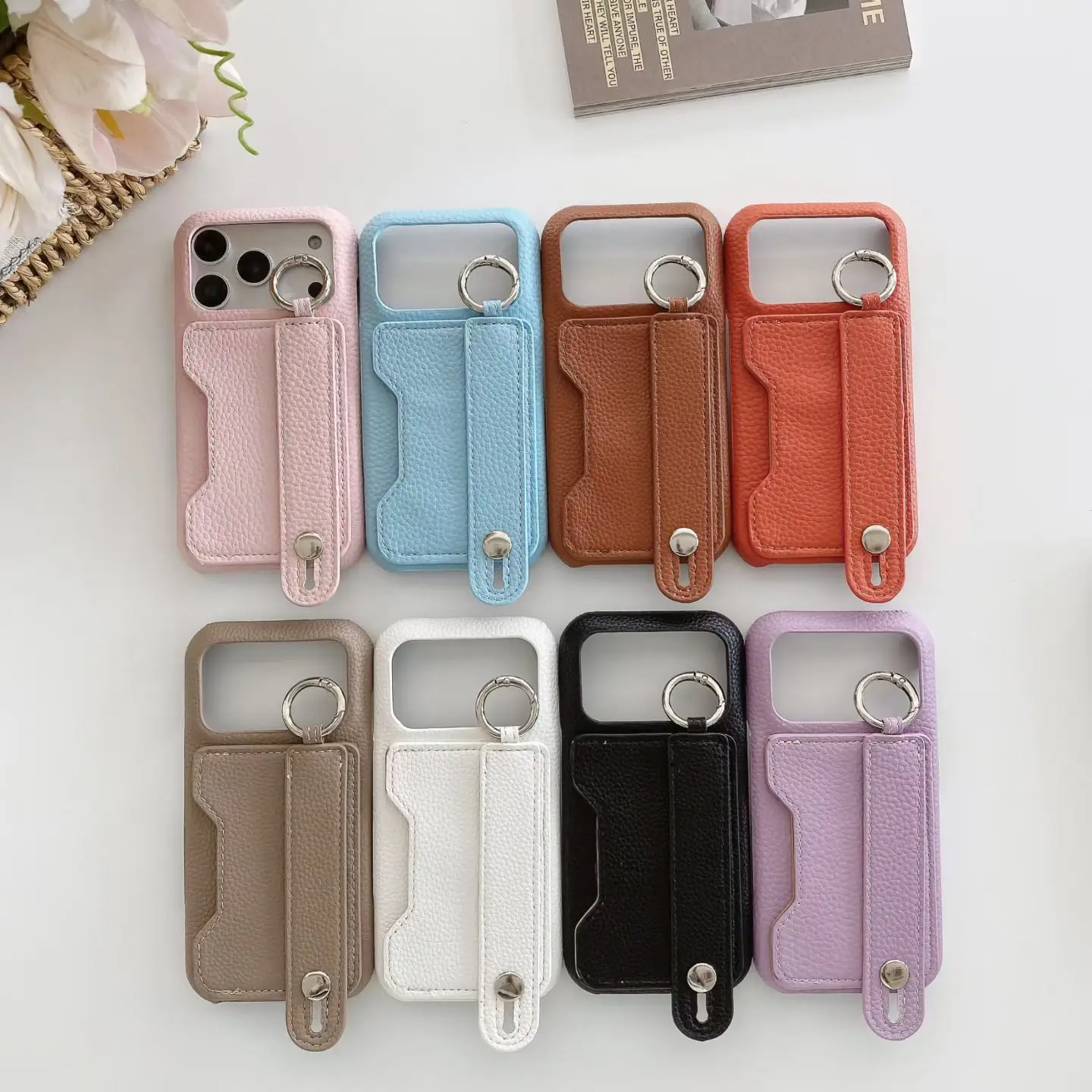 New leather-patterned card case for iPhone 17 Pro Max. Apple 13 phone case with 12 anti-drop features. 15-piece wristband stand