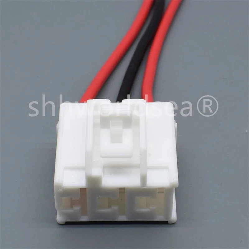 Shhworldsea 1Sets 3 Pin Auto 7.8 MM Series High Power Automobile Wire Harness Male Female Connector 7282-3030 7283-3030