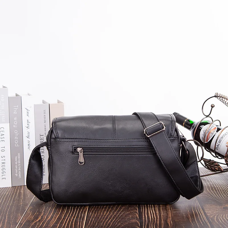 Men's retro single shoulder men's casual bag horizontal crossbody bag simple and lightweight trendy Korean version backpack
