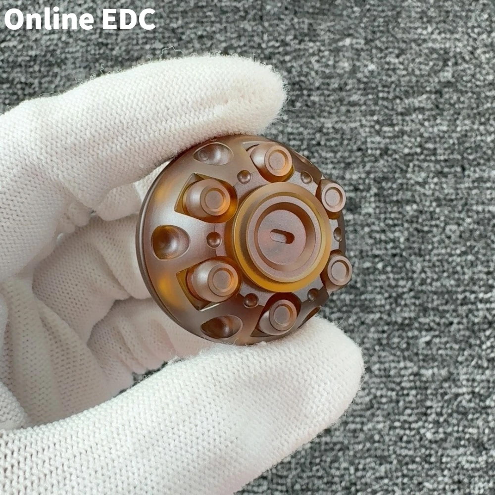 Juguetes EDC usados 42.COSMO Death Star PEI Rotor mecánico Gyro Metal Fidget Spinner aparatos de escritorio Fidget Spinner Spinning Tops Cool