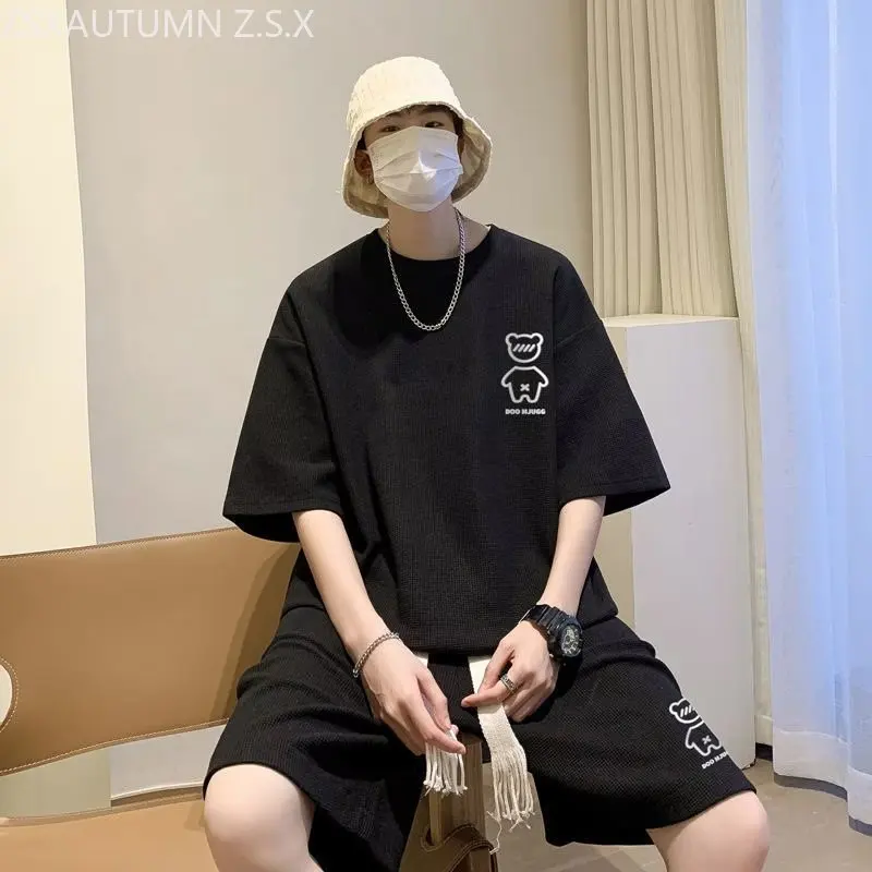 2023 neue koreanische Mode Männer kurze Sets Hip Hop Rock lässig kurzen Anzug lustige Bär T-Shirts Shorts 2 Stück Set Sommer Trainings anzug Männer