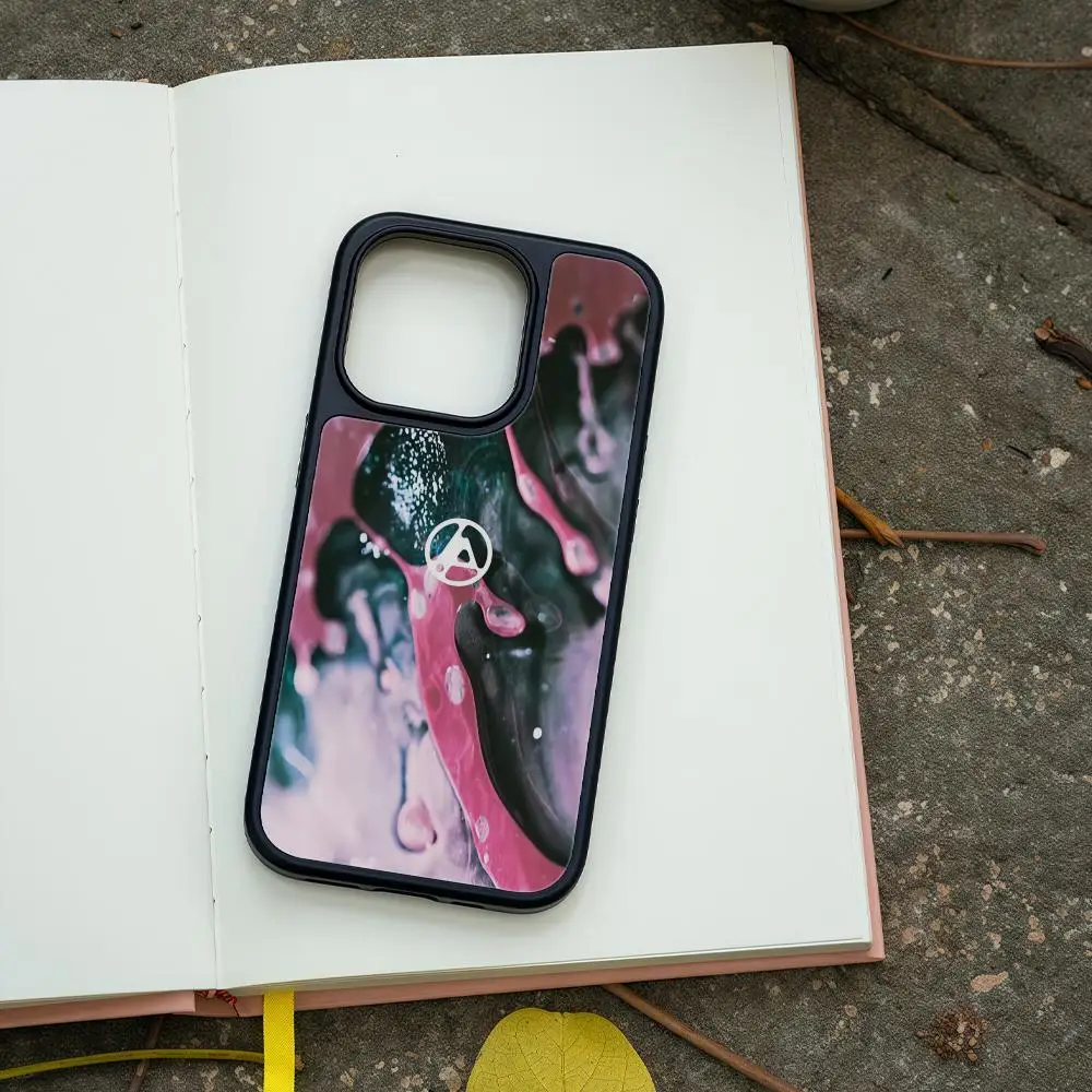 Рисунок 4 - Чехол для телефона L-Linkin Park