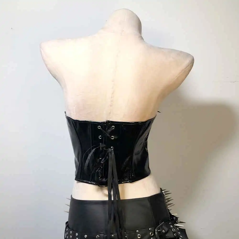 Goth Tops Y2K T-shirt Grunge ALT Gothic Tank Spiked Punk Rock Clothes with Spikes Emo Clothing Rave Outfits Festival Bra