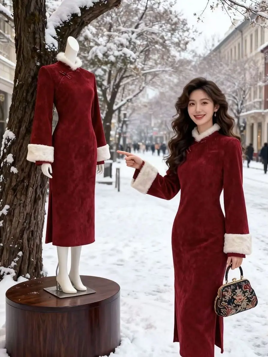 

Красный утепленный костюм с флисовой подкладкой для женщин: новогодний наряд в простом китайском национальном стиле