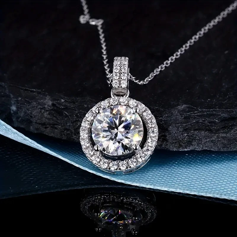 Huitan klassisches Design Kristall Zirkonia Anhänger Halskette Frauen für Hochzeit Verlobung Luxus Accessoires Ewigkeit Schmuck