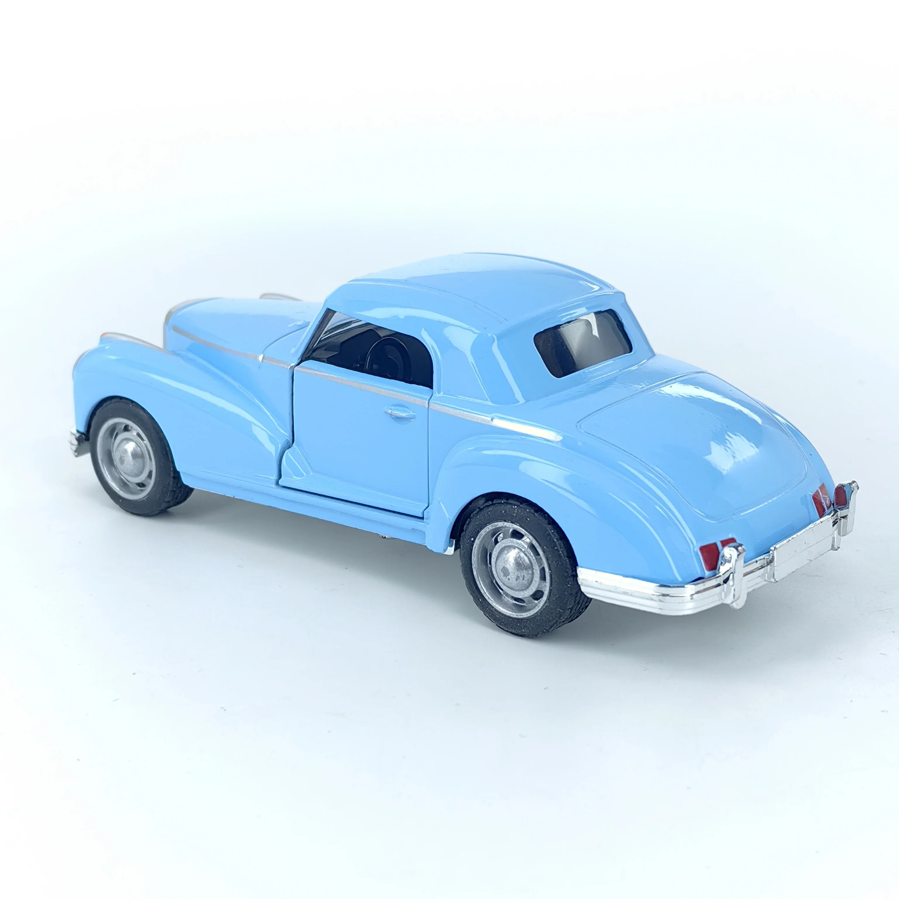 Children's Toy Car Realistic Racing Car Alloy Small Car Pullback Model Boys Car Toy Simulation Vehicle