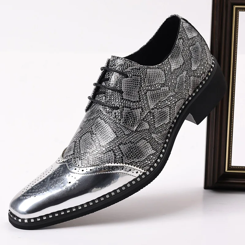 Luxury Designer New Gold Silver Lace Up Snakeskin Patent Leather Brogues Shoes For Men Formal Wedding Dress Homecoming Footwear