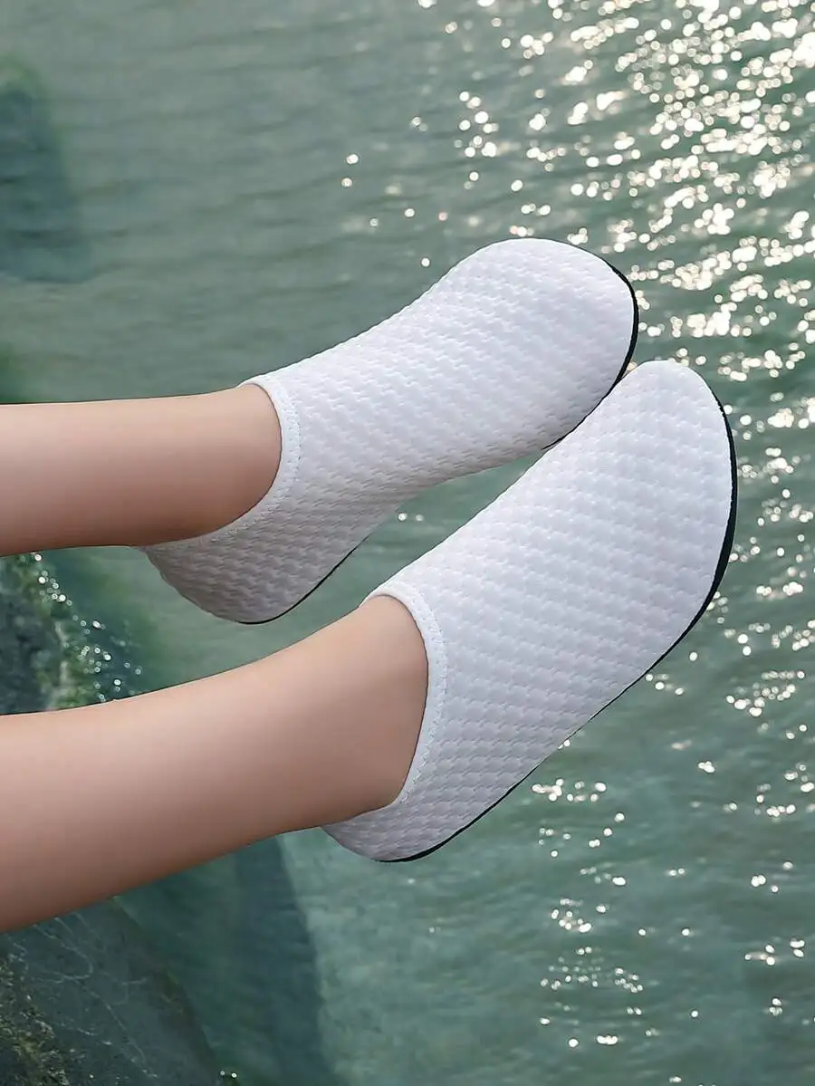 

Women's Black Water Shoes, Sports Casual Swimming Shoes, Hiking Anti-Slip Water Shoes, Suitable For Vacation, Travel, Beach, Yog