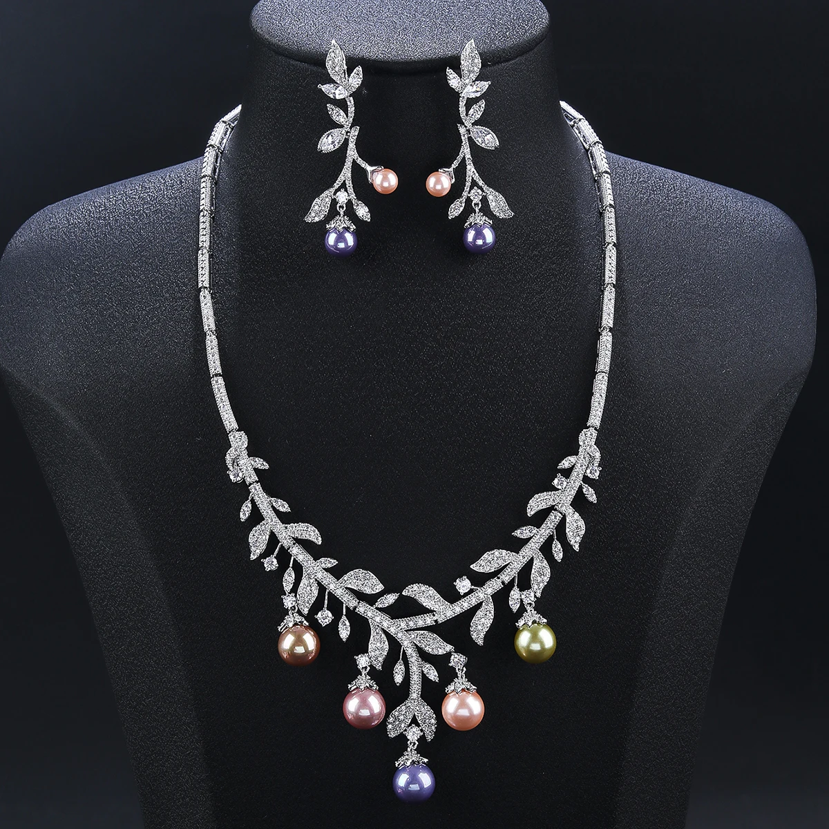 

Cubic Zirconia Statement Necklace Women Colors Pearl Jewelry Sets Leaves Bridal Wedding Accessories CN11171