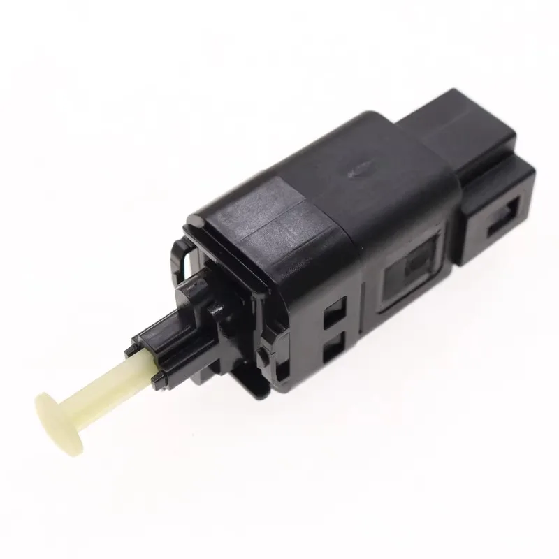 1pc Genuine Brake Light Switch Brake Light Switch KW09 for Great Wall for Haval H1 M4 H5 H6 H8 H9
