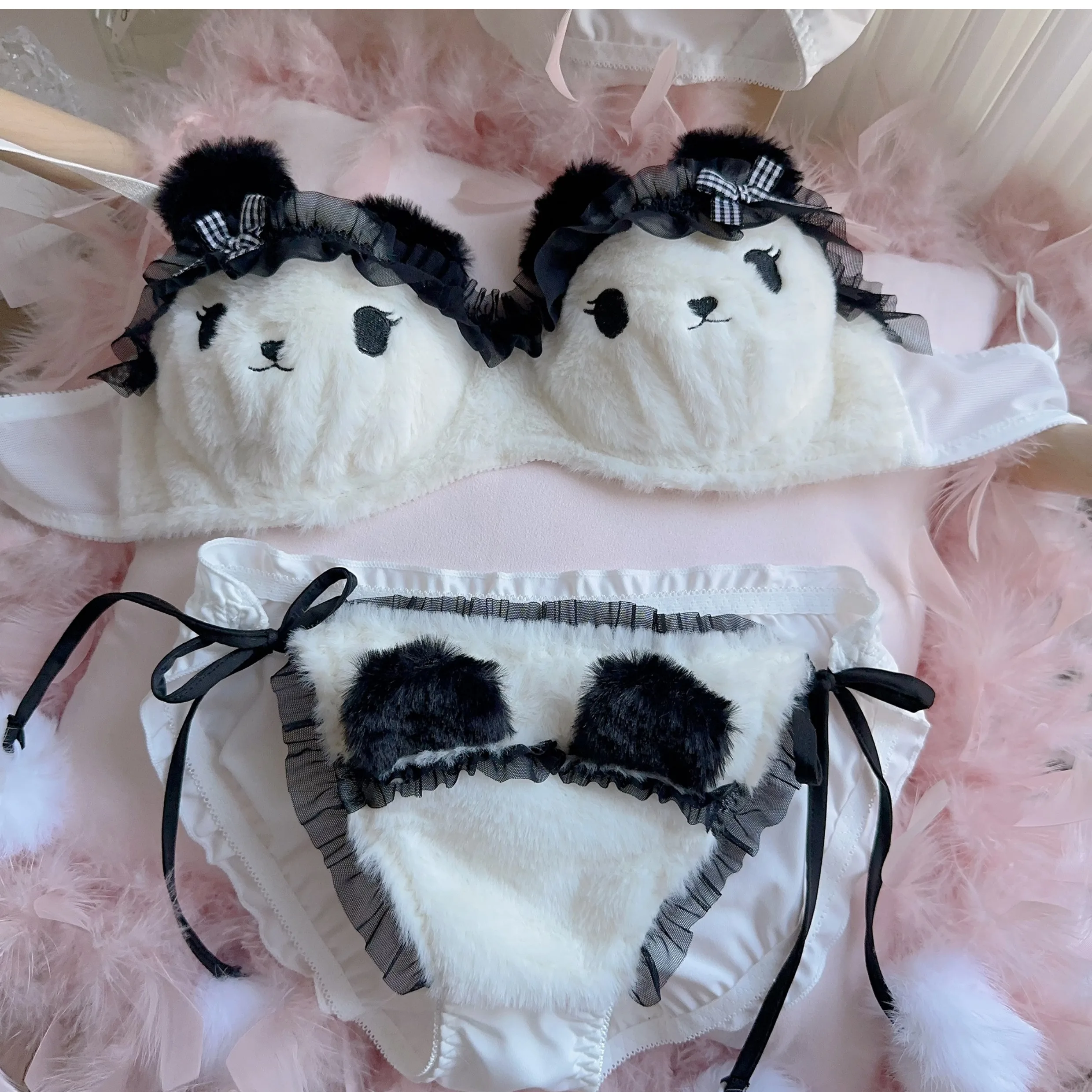 

Cute plush bear maid bra set women sexy small breasts gathered underwear furry fall and winter lingerie panty suit