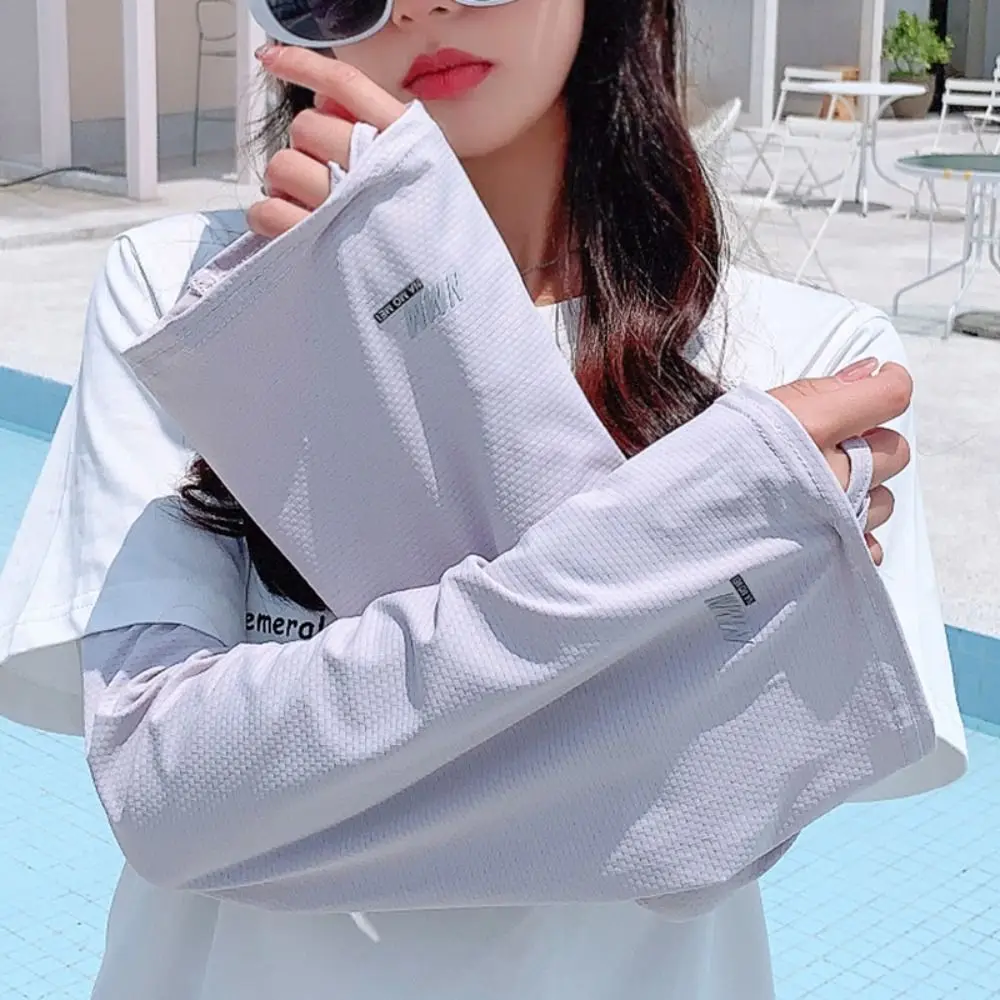 1 Pair Lightweight Sun Protection Arm Covers Polyester Loose Fit Ice Sleeve Solid Color UV Protection Sunscreen Sleeves
