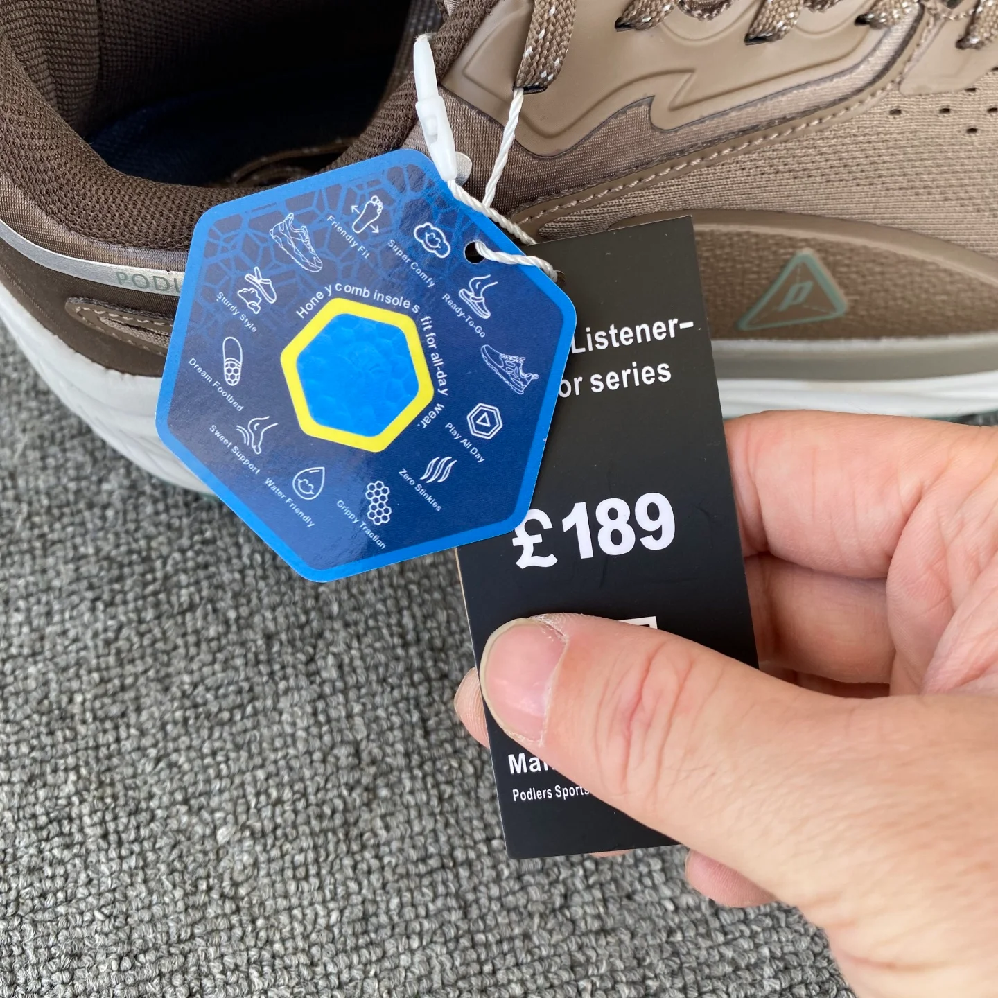 Summer Hot Sale Unisex Training Wearable Running Shoes Athletic Shoes Fitness Shoes Ultralight Sneakers Very Good