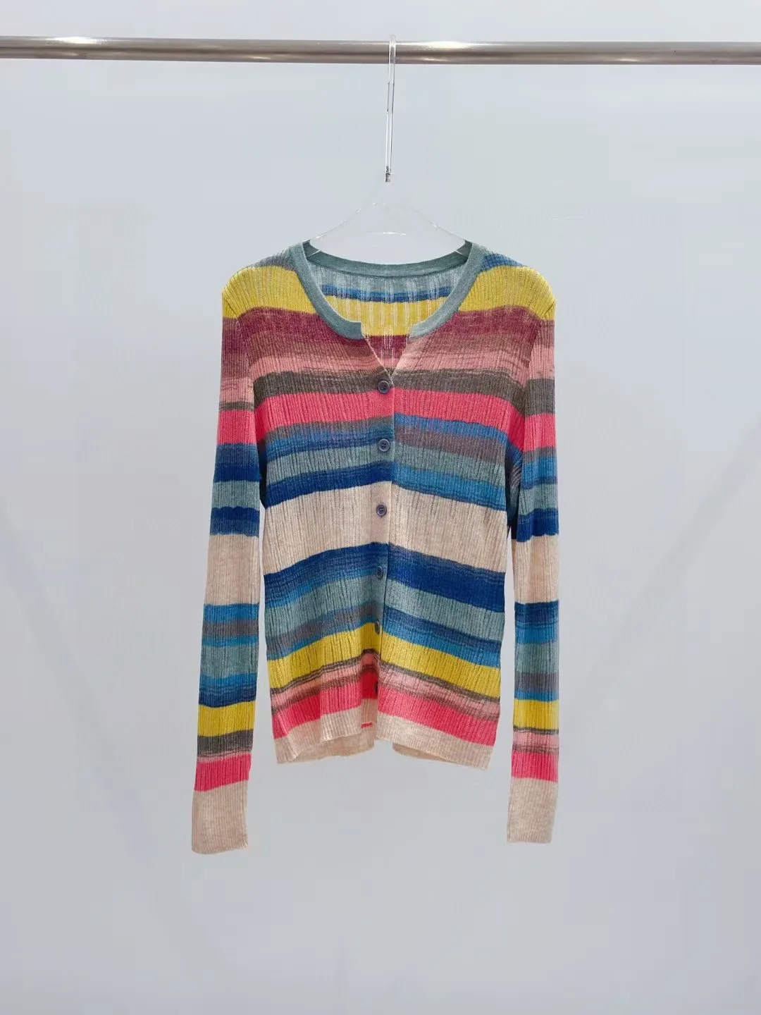 2024 early autumn new rainbow striped round neck knitted cardigan