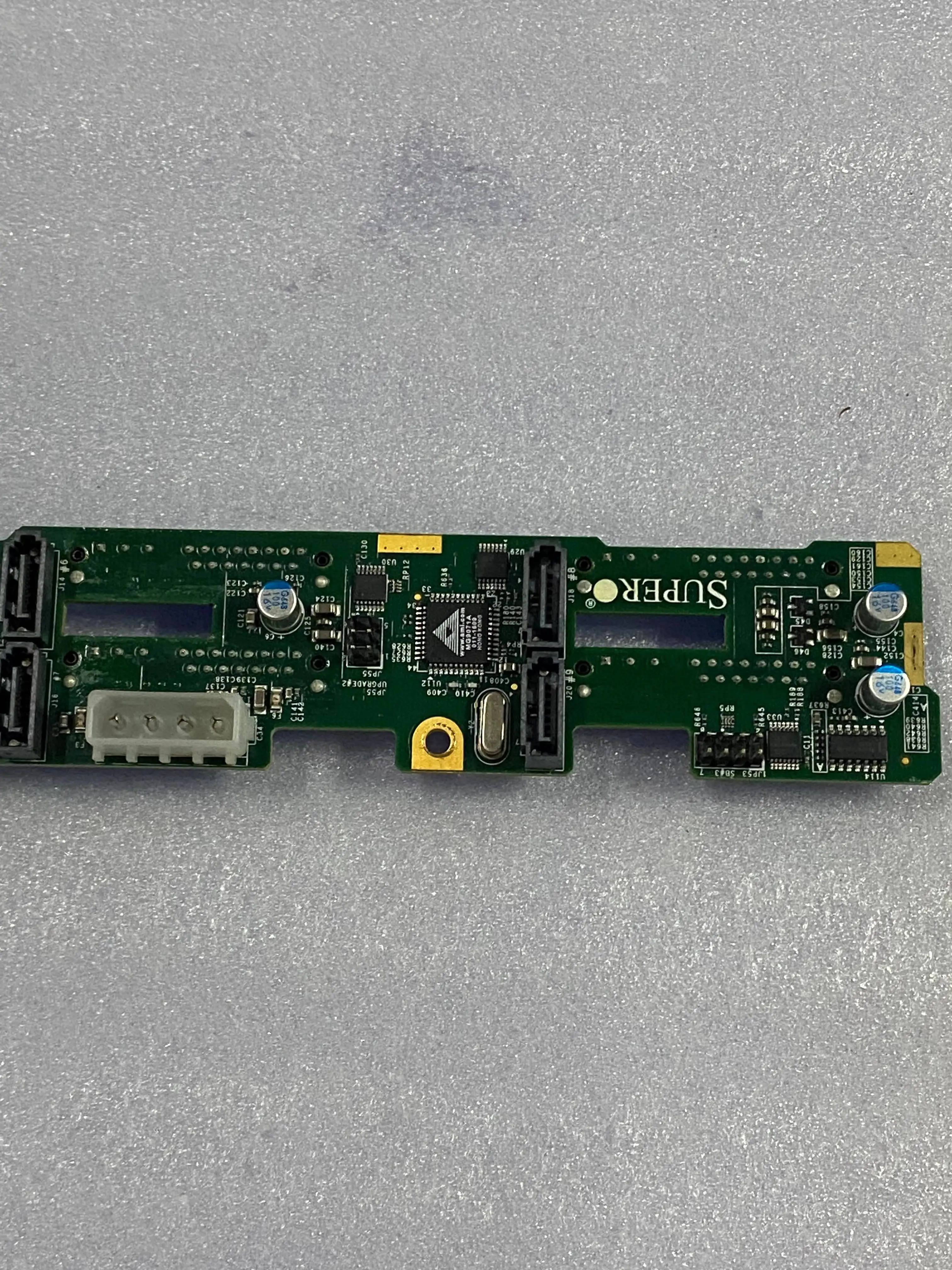 Supermicro SAS116TQ…