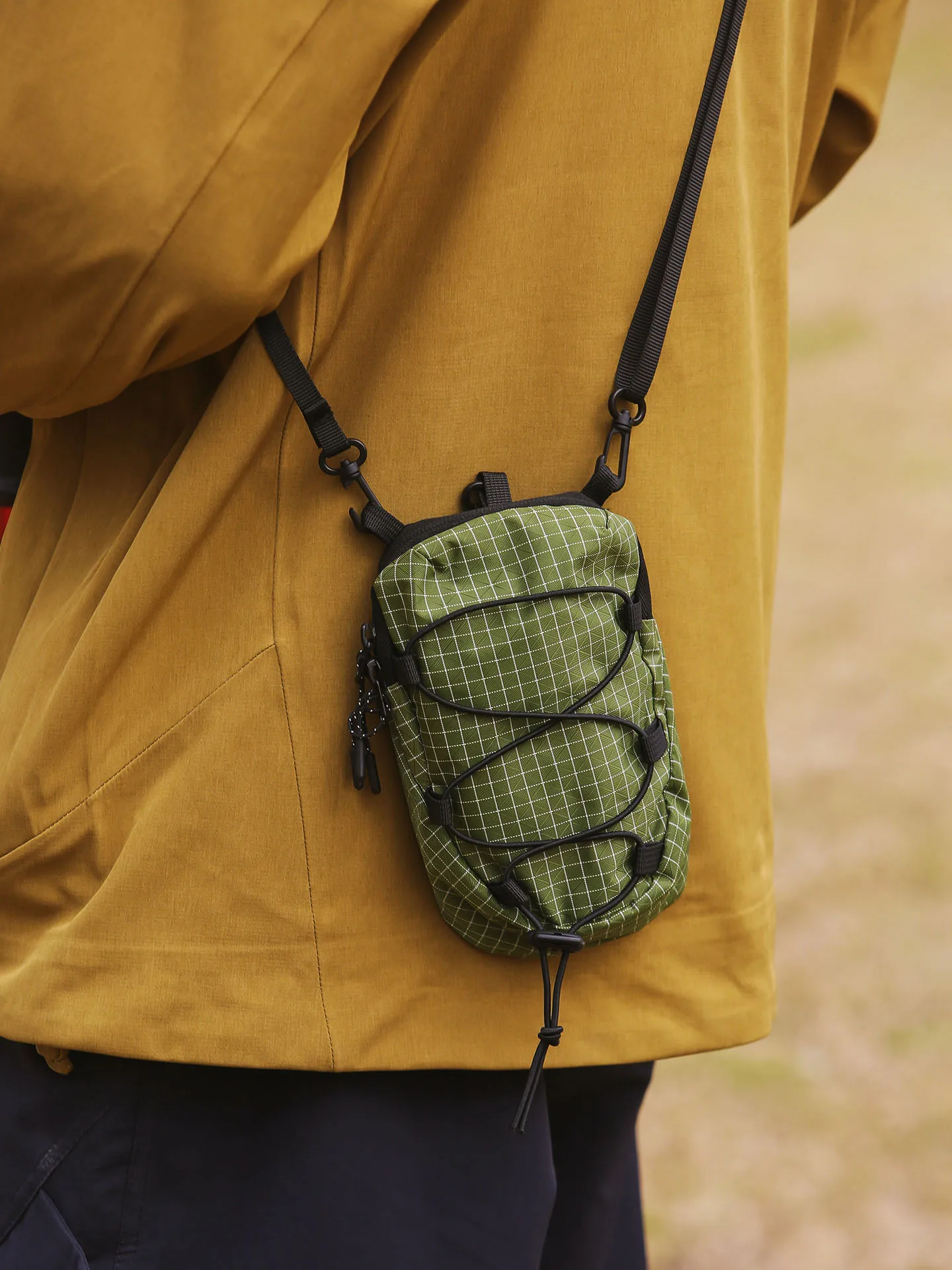 Cool Street Style Canvas Crossbody Bag for Couples Mobile Phone Bag Zipper Color Block Women's New 2026 Fashion Small Bucket ...