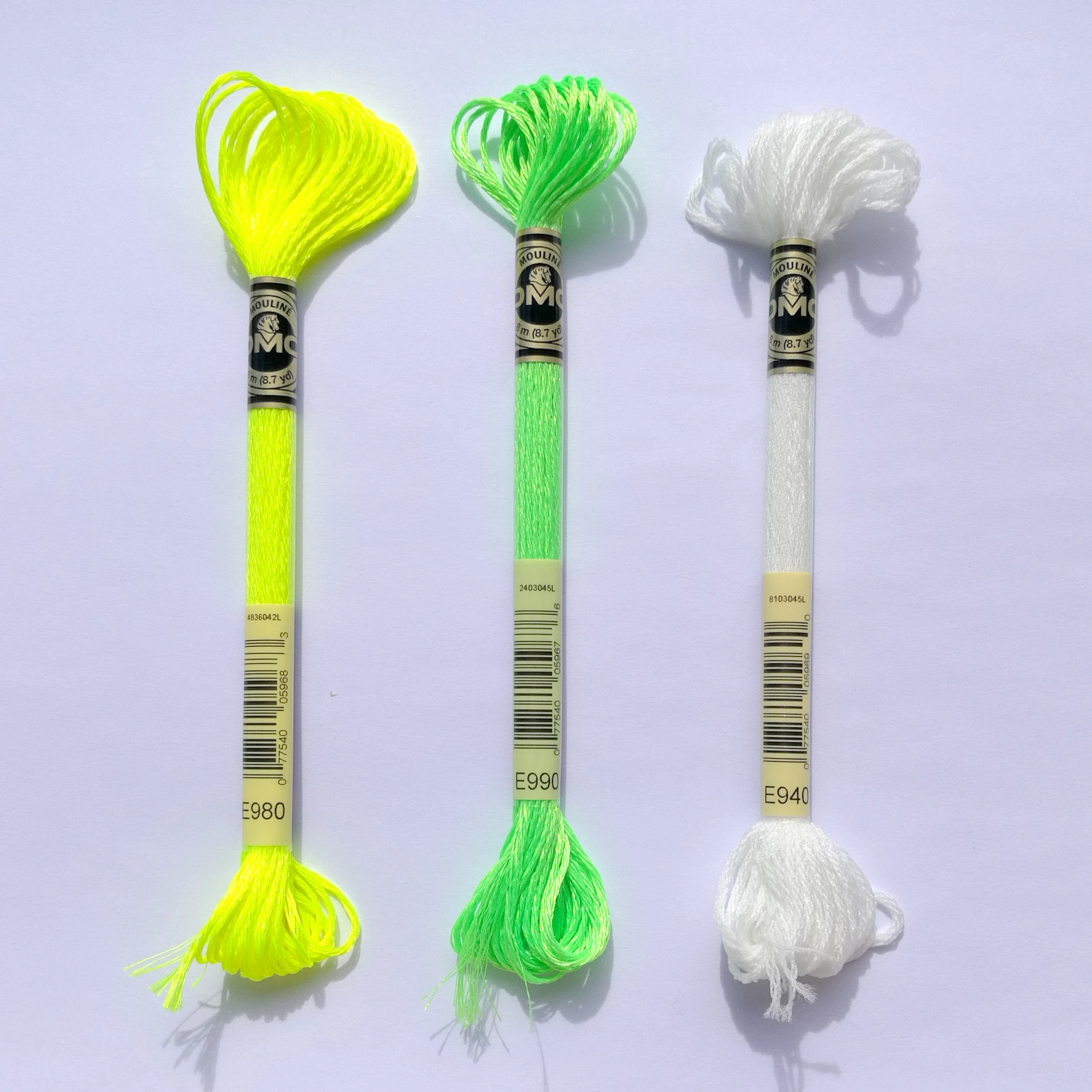 1pcs Precious Metal Effects metallic thread E940 E168 E301 E317 E677 E3821 E3852 DMC color floss embroidery DIY needlework