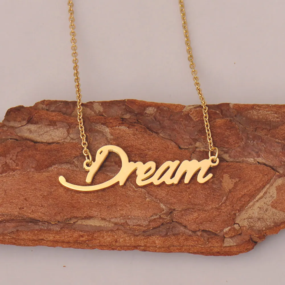 GR859C Dream Stainless Steel Name Necklaces Personalized for Women Cursive Letters Pendant Choker Mothers Day Gift