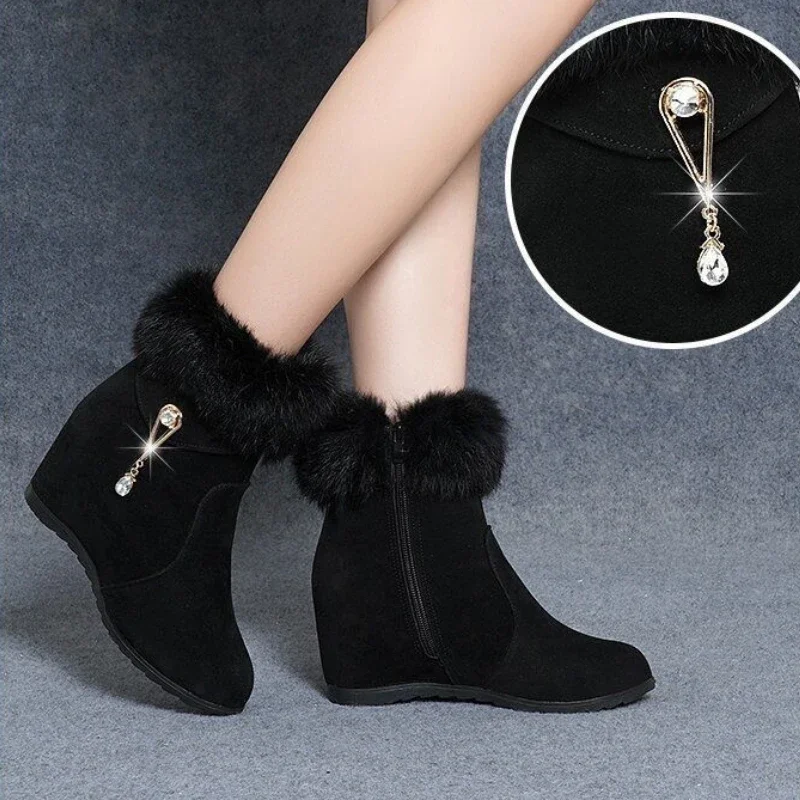 Winter frauen Keil Stiefeletten Lncrease Höhe Frauen Pumpen Metall Strass Plattform Schuhe Plüsch Frauen Stiefel Bequeme Botas