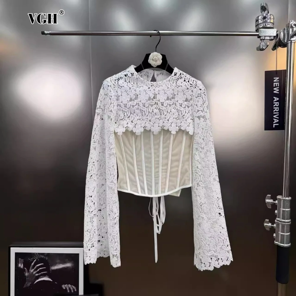 

VGH Sexy Hot Girl Style Blouses for Women O Neck Flare Sleeve Spliced Lace Blouse with Fish Bone Tunic Tube Tops Female Fashion