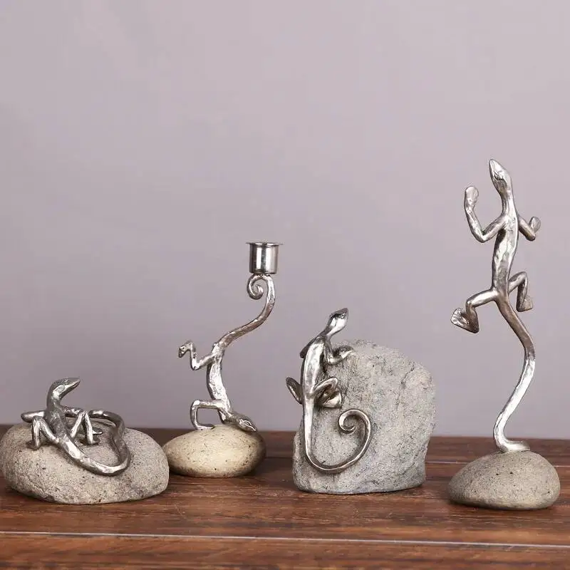 Resin Handicraft Gecko Lizard Artificial Animal Statue Candlestick Candelabrum Decorative Figurines Home Decoration Accessories