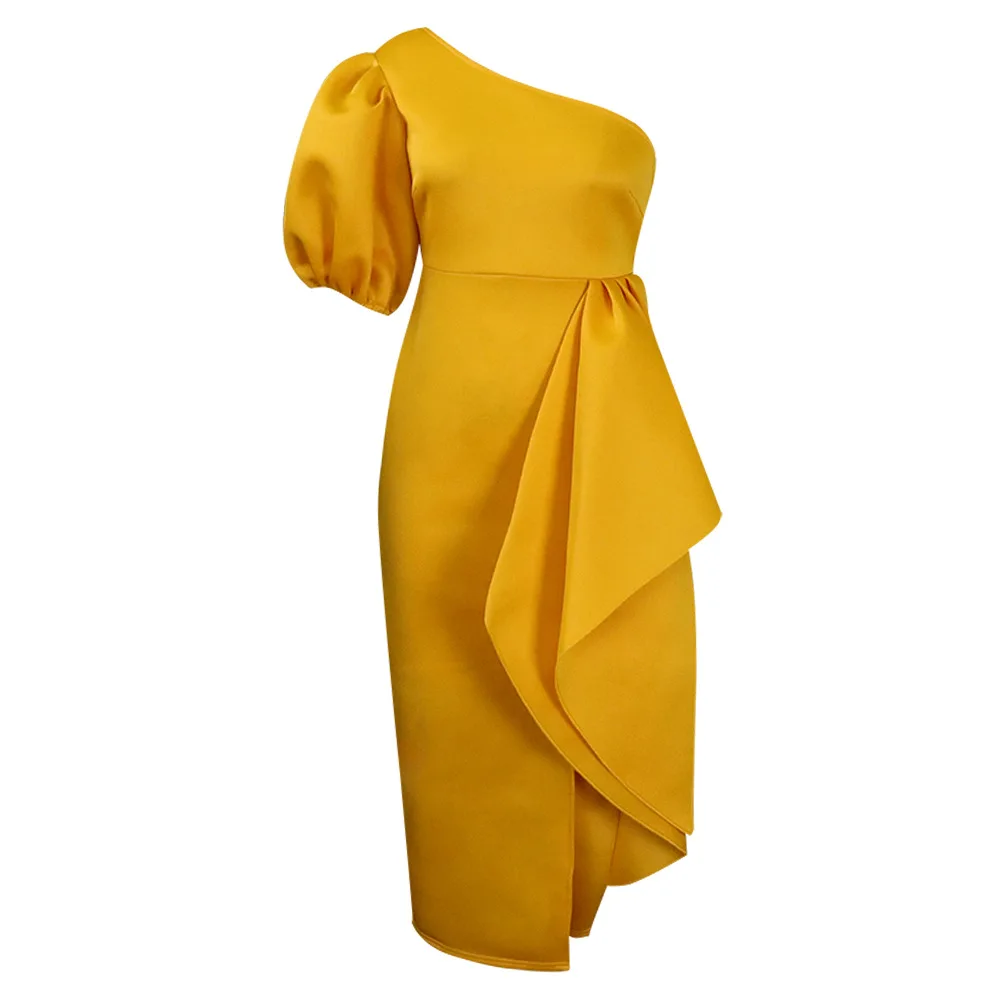 2025 ฤดูร้อนชุดสตรี OL เอว Cinched แขนฟองไหล่เอียงจัดเลี้ยง Slit Dress