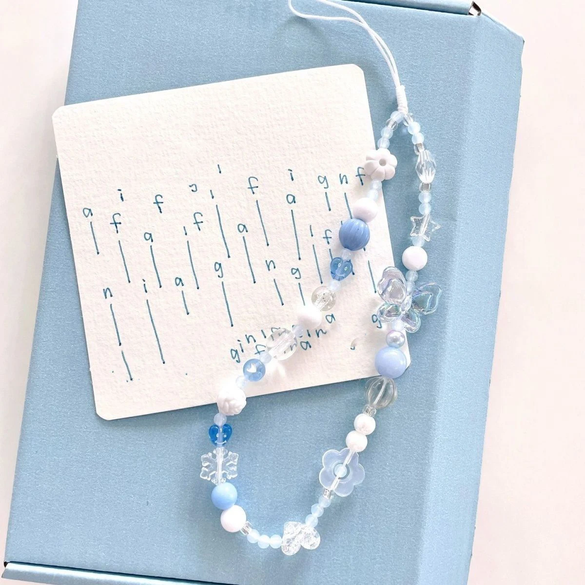 

Лазерная бабочка, снежинка, цветок, кулон, цепочка для телефона из бисера для iPhone, стильная подвесная веревка, женский ремешок с защитой от потери, подвесной ремешок