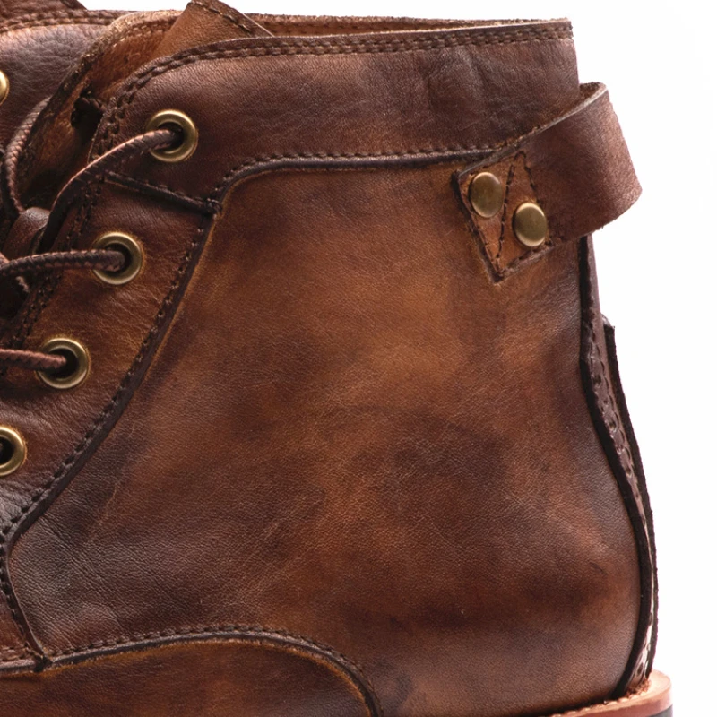 Botas de cuero hechas a mano para hombre, botines Retro de punta redonda, de lujo, estilo callejero Punk, para motocicleta