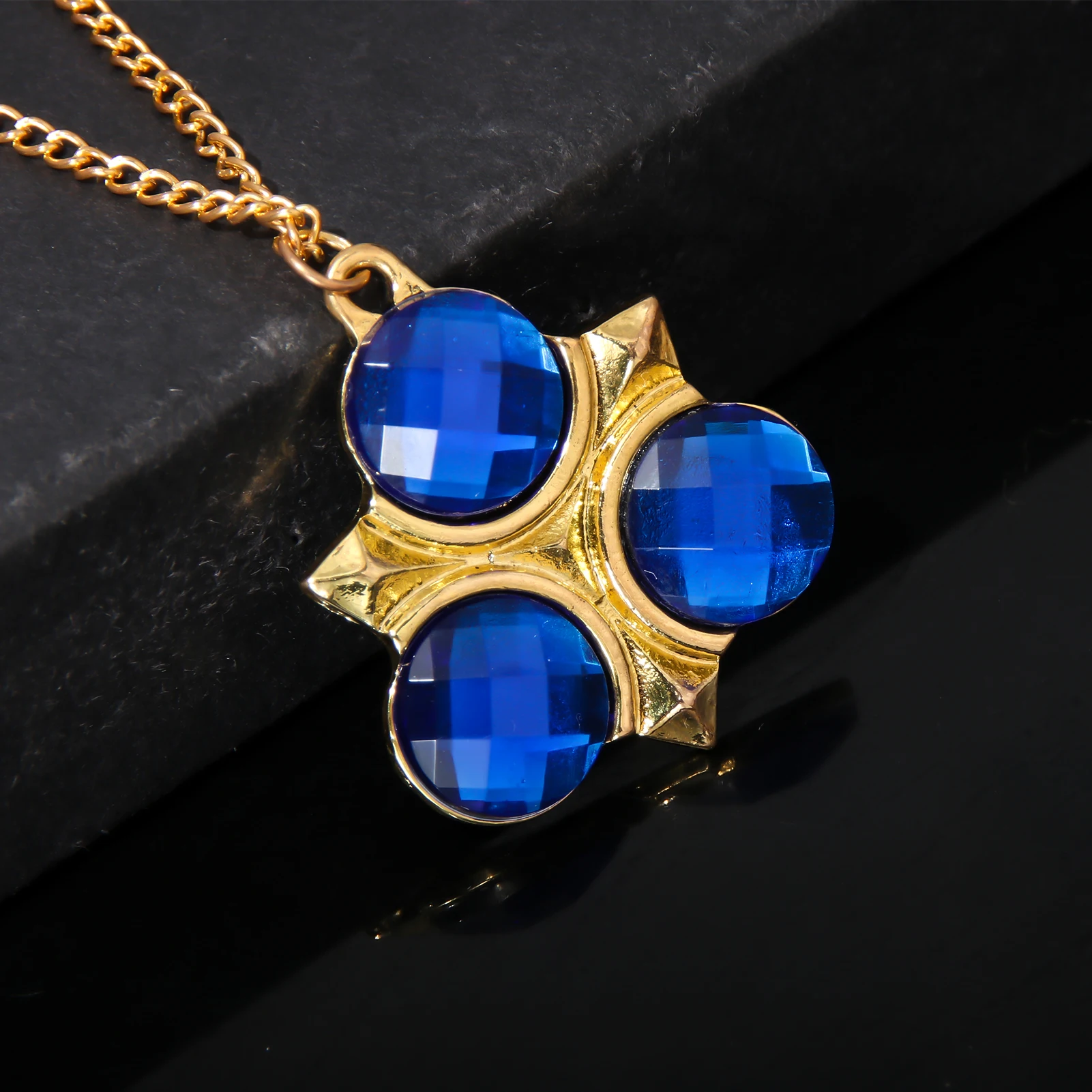 Game Zeldas Pendant Necklace Vintage Design Water Spirit Sapphire Necklace Cosplay Props For Men Women Jewelry Pendant Gift