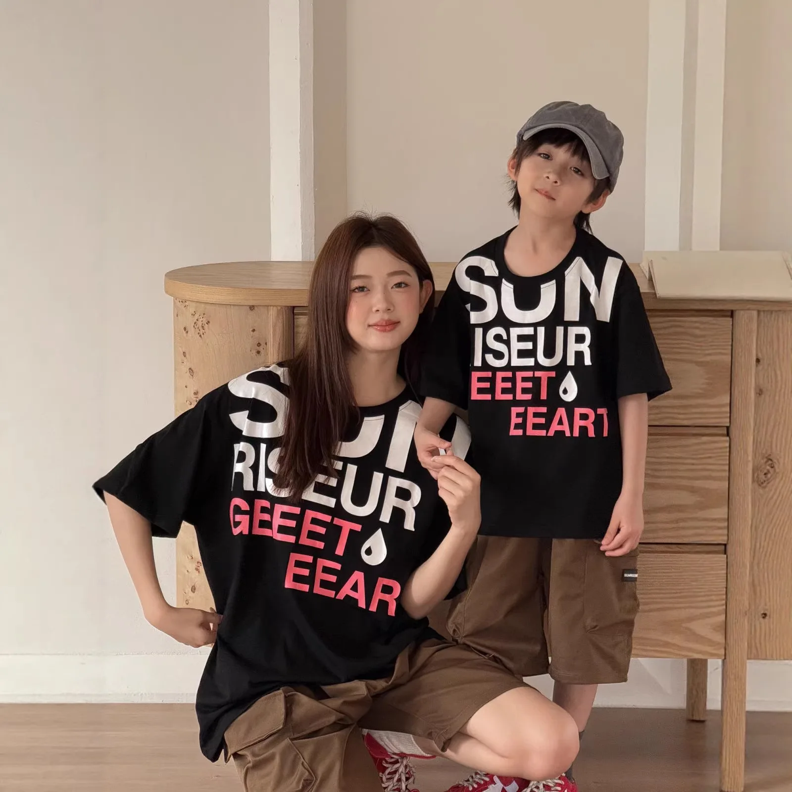 

2026 Summer Mommy and Me Matching Letter Print Tee Family Outfit Casual Short Sleeve Top for Mom Dad Daughter Son Streetwear