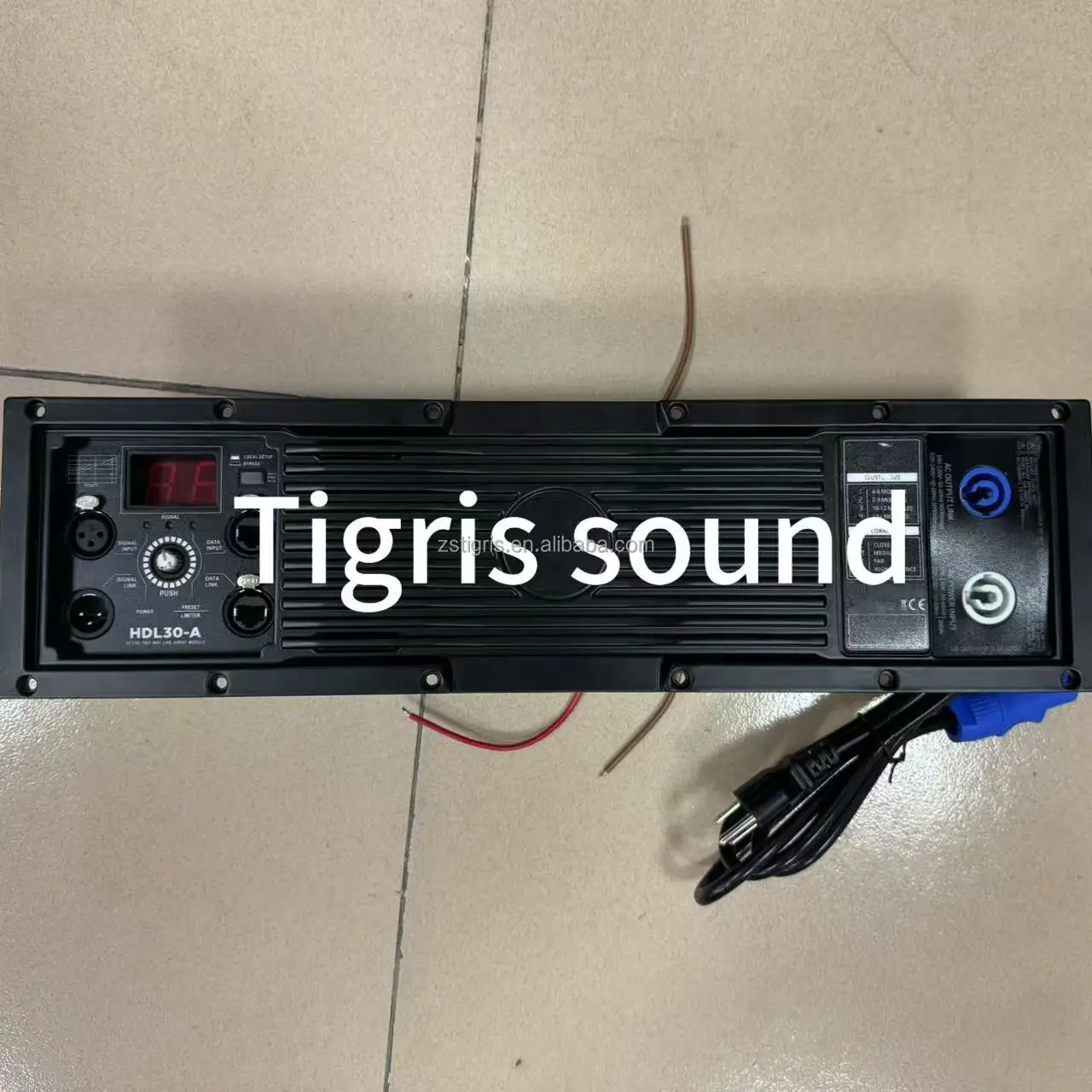HDL 30A المزدوج 10 بوصة نشط بالطاقة اتجاهين Rcf خط صفيف المتكلم DJ نظام الصوت المرحلة المهنية الصوت مكبرات الصوت في الهواء الطلق