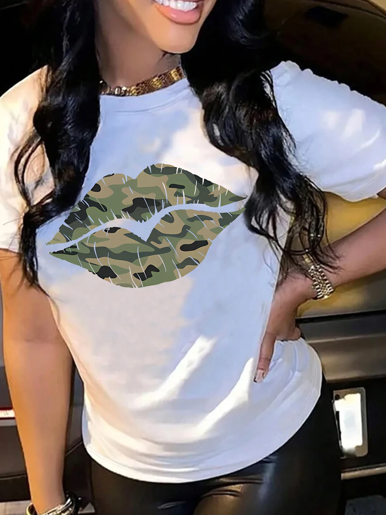 

Green women lips pattern summer ladies fashion short sleeve T-shirts daily Joker trend casual women wear