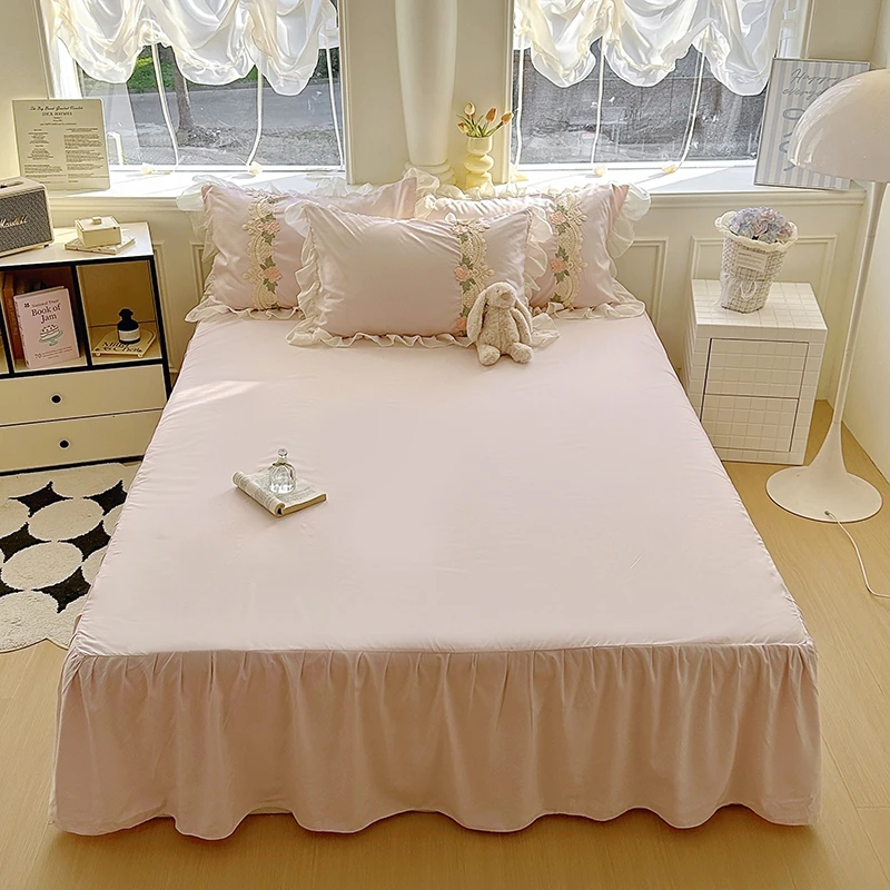 2025 New INS Princess Style Bedding Sets Ruffle Lace Bow Quilt Cover Romantic Bedclothes Woman Girls Bedroom Duvet Cover 4pcs