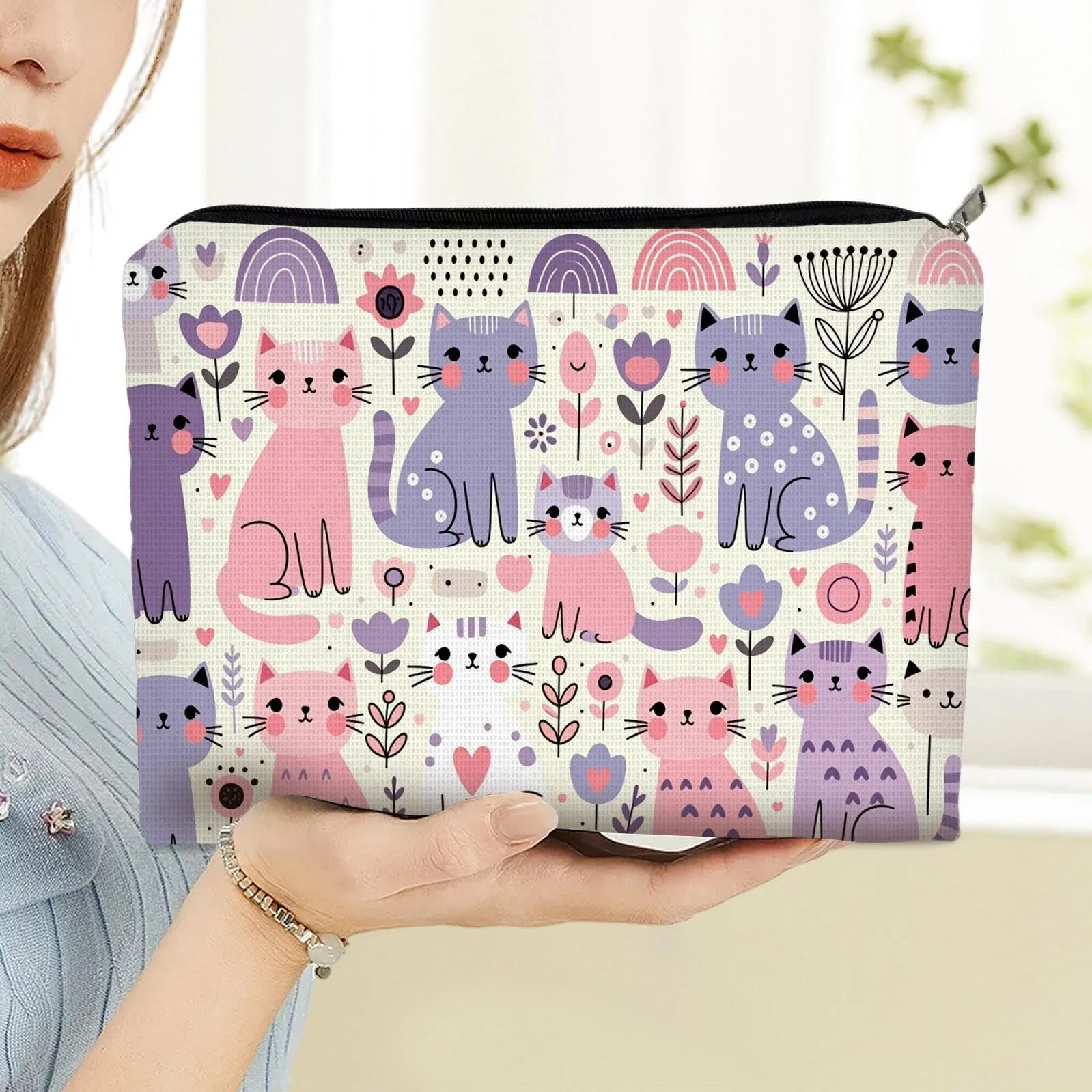 Soft Pastel Kitten And Flower Print Travel Cosmetic Bag, for Portable Washing And Storage, Cute Cat-Shaped Makeup Finishing Bag